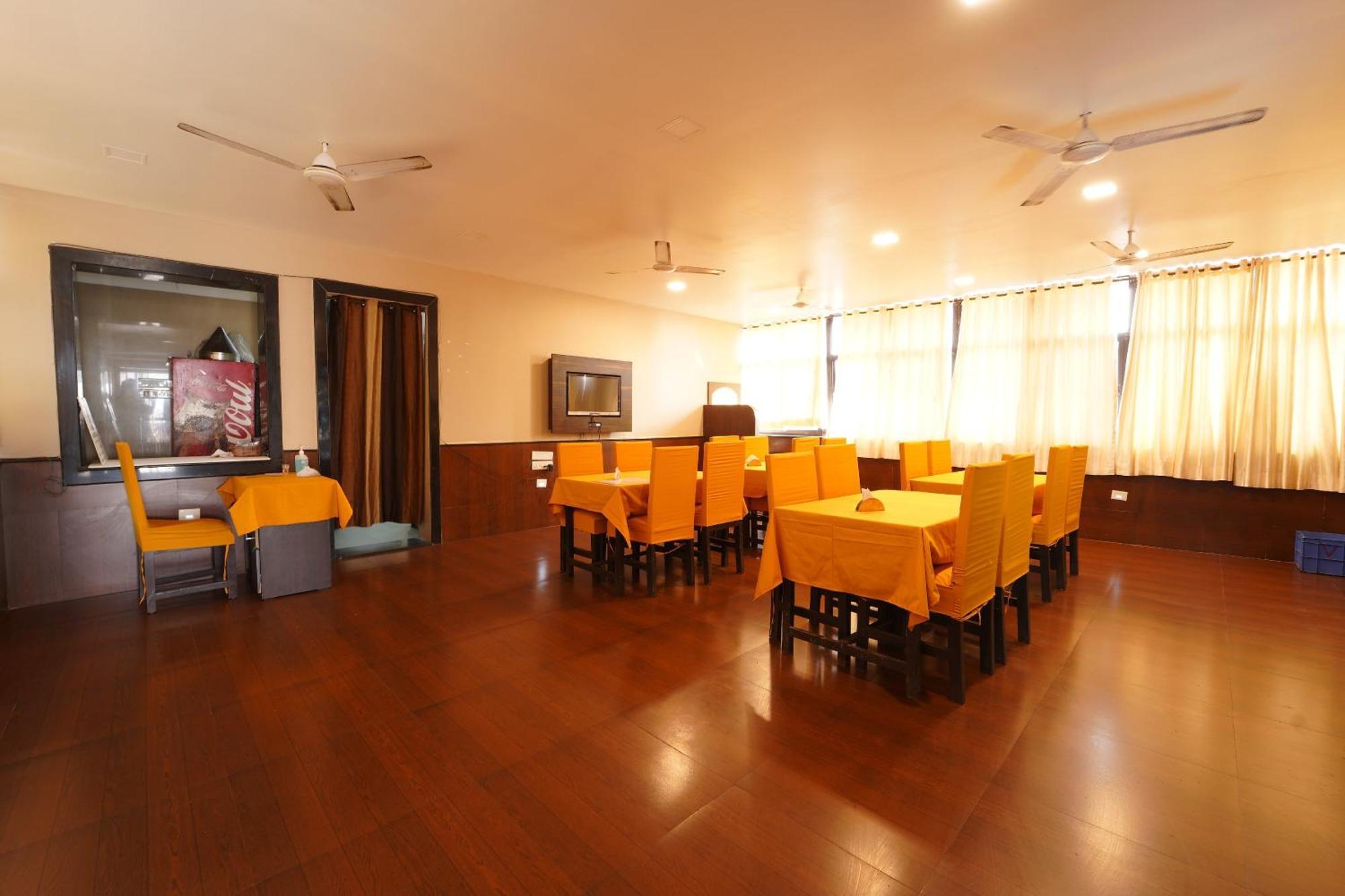 Fabhotel Ocean View Apartment - Nr Dabolim Airport Олд Гоа Екстериор снимка